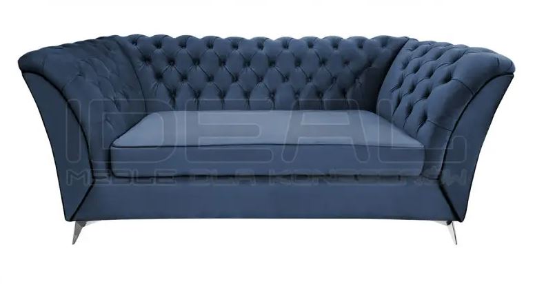 pikowana sofa chesterfield na srebrnych nogach luton